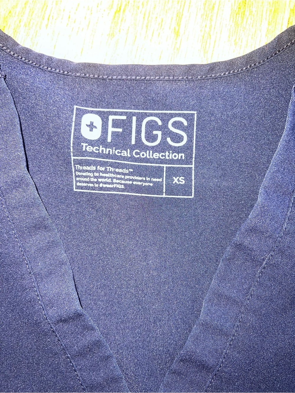 Figs Scrub Set - Picture 4 of 8